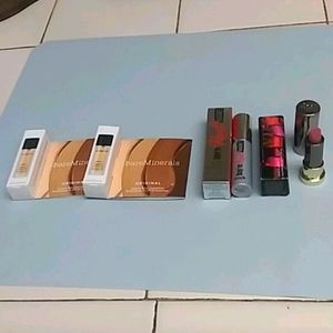 MAKEUP BUNDLE - 4 DELUXE SIZES